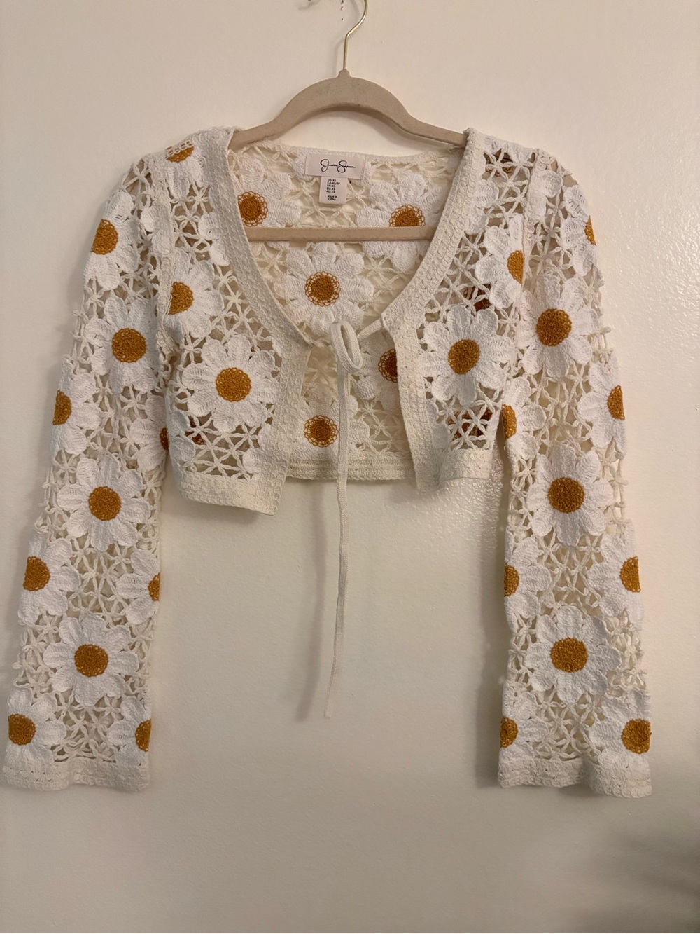 RARE Daisy Crochet Tie Front Crop Top Boho Festival Coachella Cardigan Sz XS - Picture 2 of 16